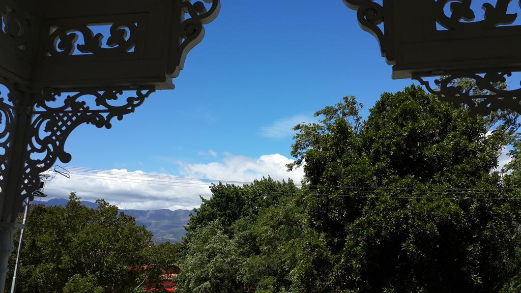 House On Plein Hotel Paarl Bagian luar foto